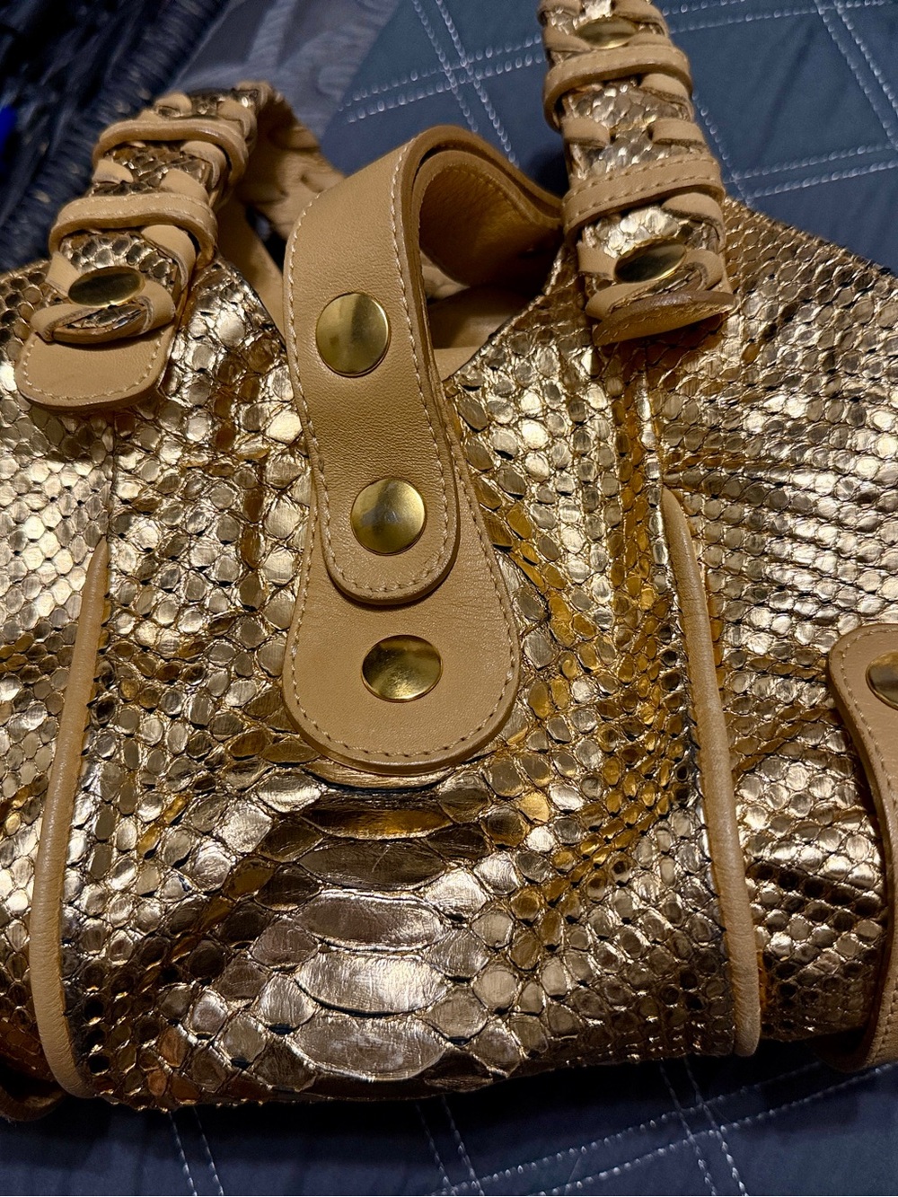 Chloe’ Gold Python Silverado Handbag Exquisite Vintage As New with Dust Bag - Picture 5 of 16